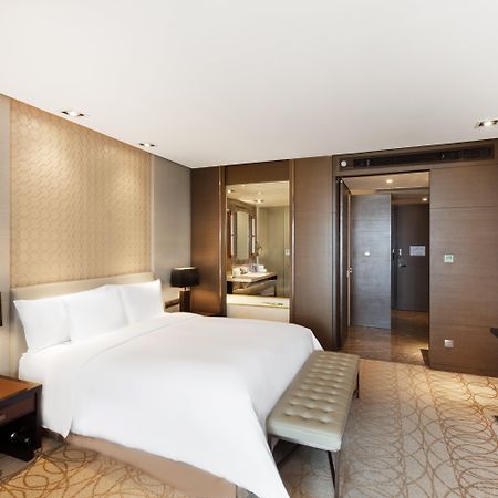 Crowne Plaza Xuzhou Dalong Lake By Ihg Exterior photo
