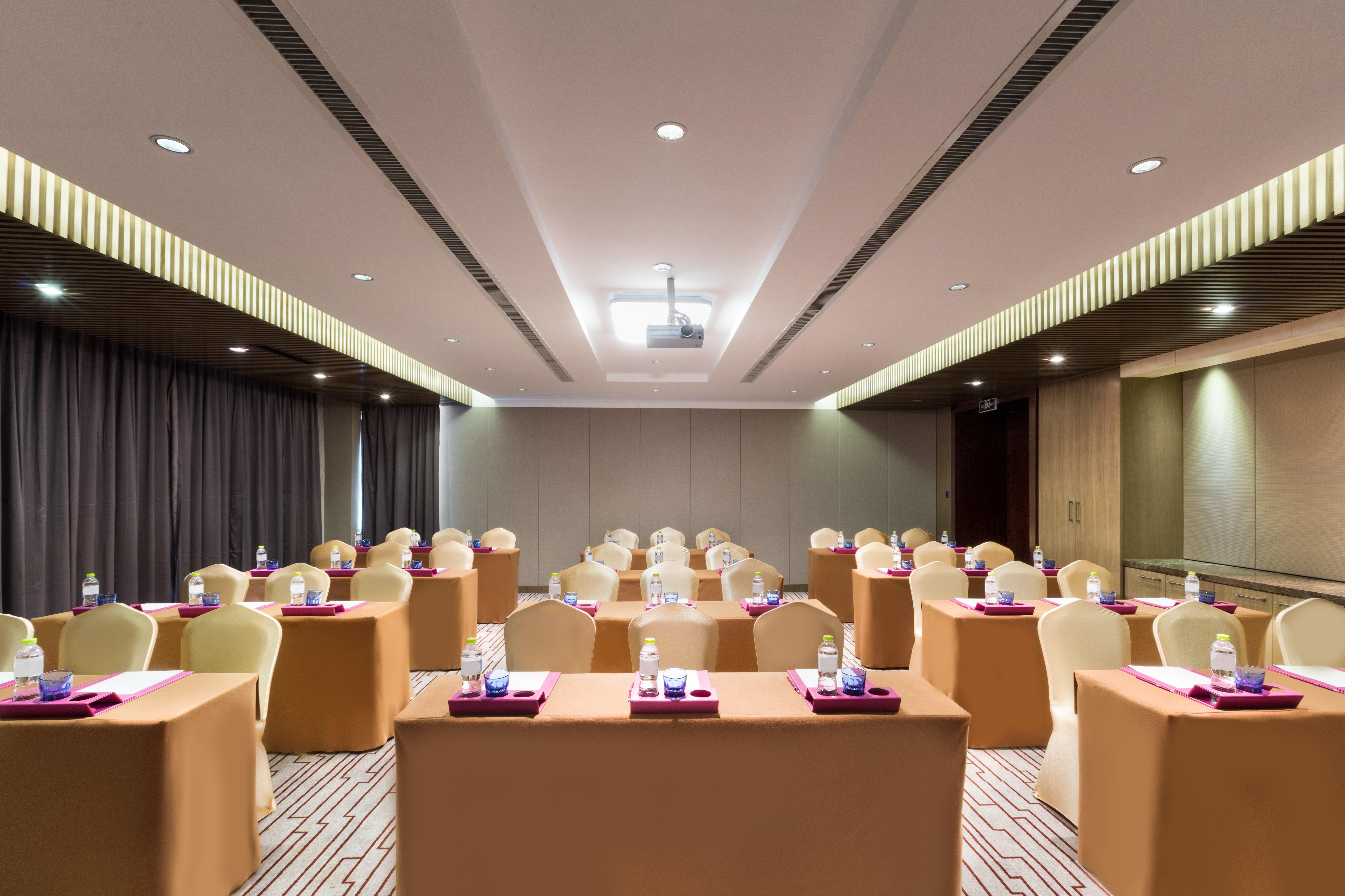 Crowne Plaza Xuzhou Dalong Lake By Ihg Exterior photo