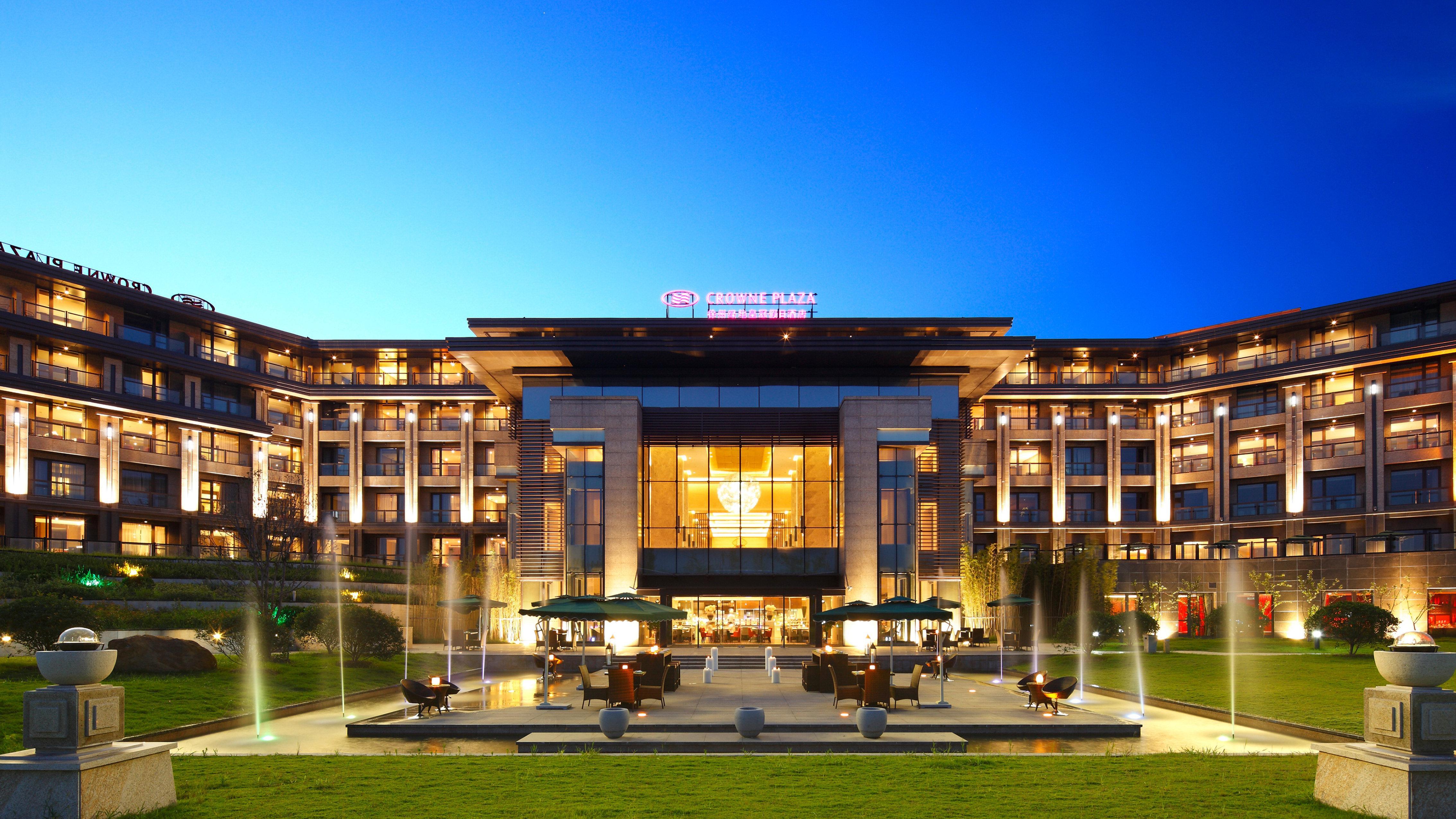 Crowne Plaza Xuzhou Dalong Lake By Ihg Exterior photo