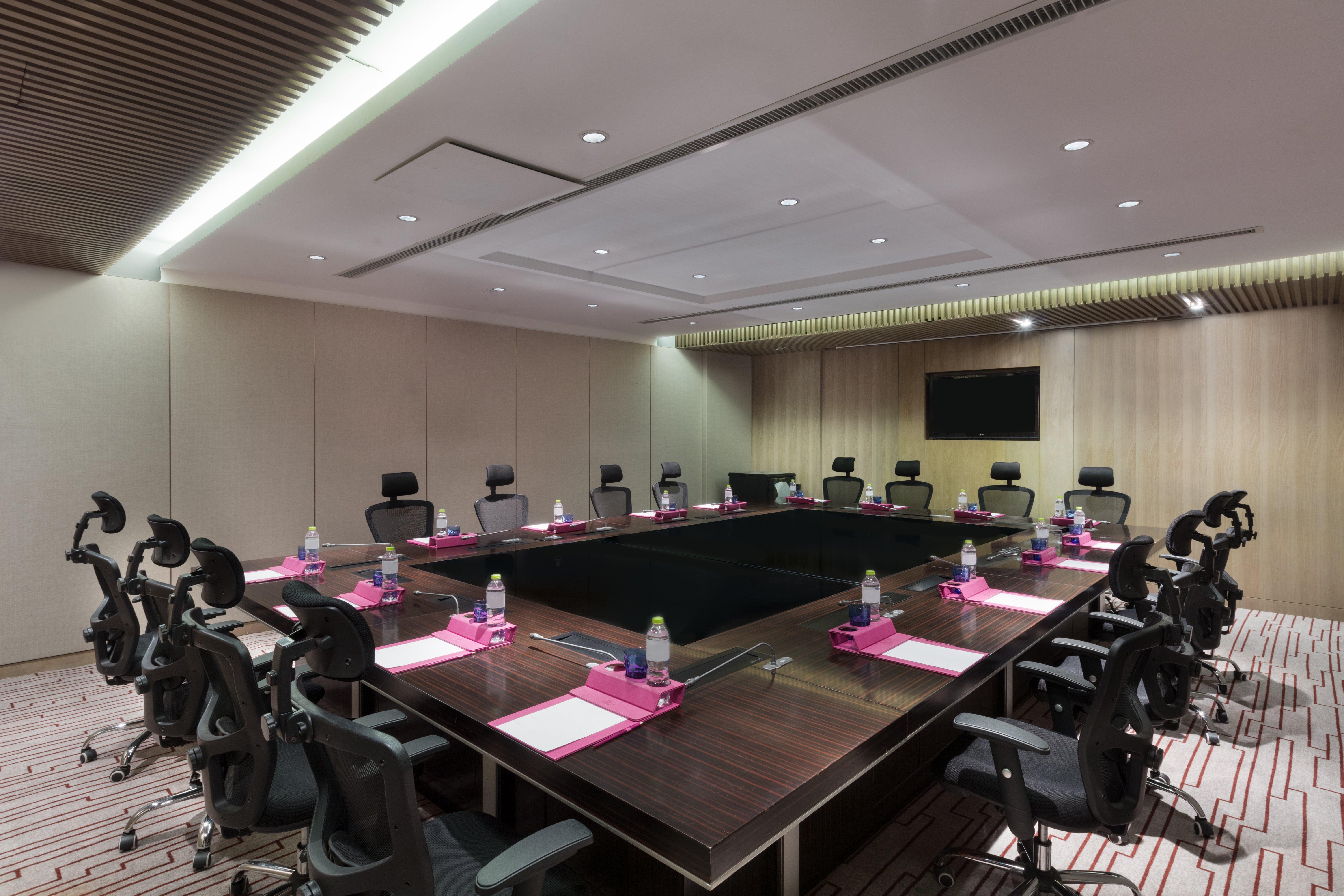 Crowne Plaza Xuzhou Dalong Lake By Ihg Exterior photo